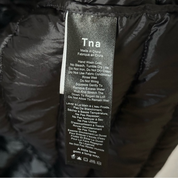 Aritzia Bravura Long Packable Down Jacket - Picture 8 of 8